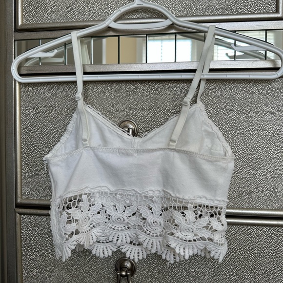 Garage White Lace Crop Top - Picture 2 of 3
